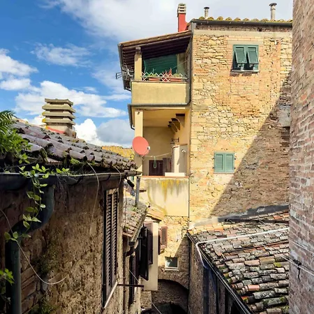 Apartament Windrose Astoria Volterra
